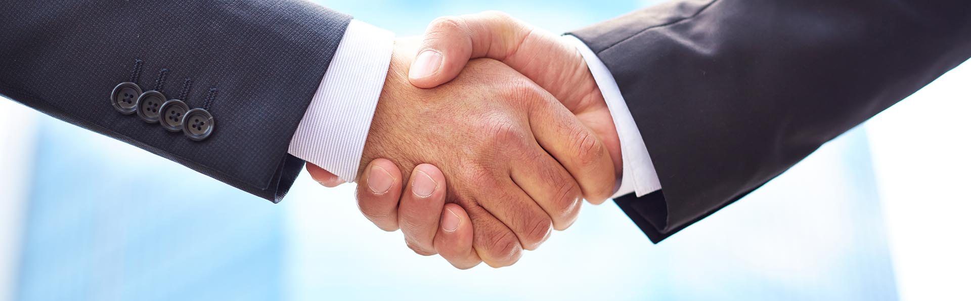 business handshake 1920x595