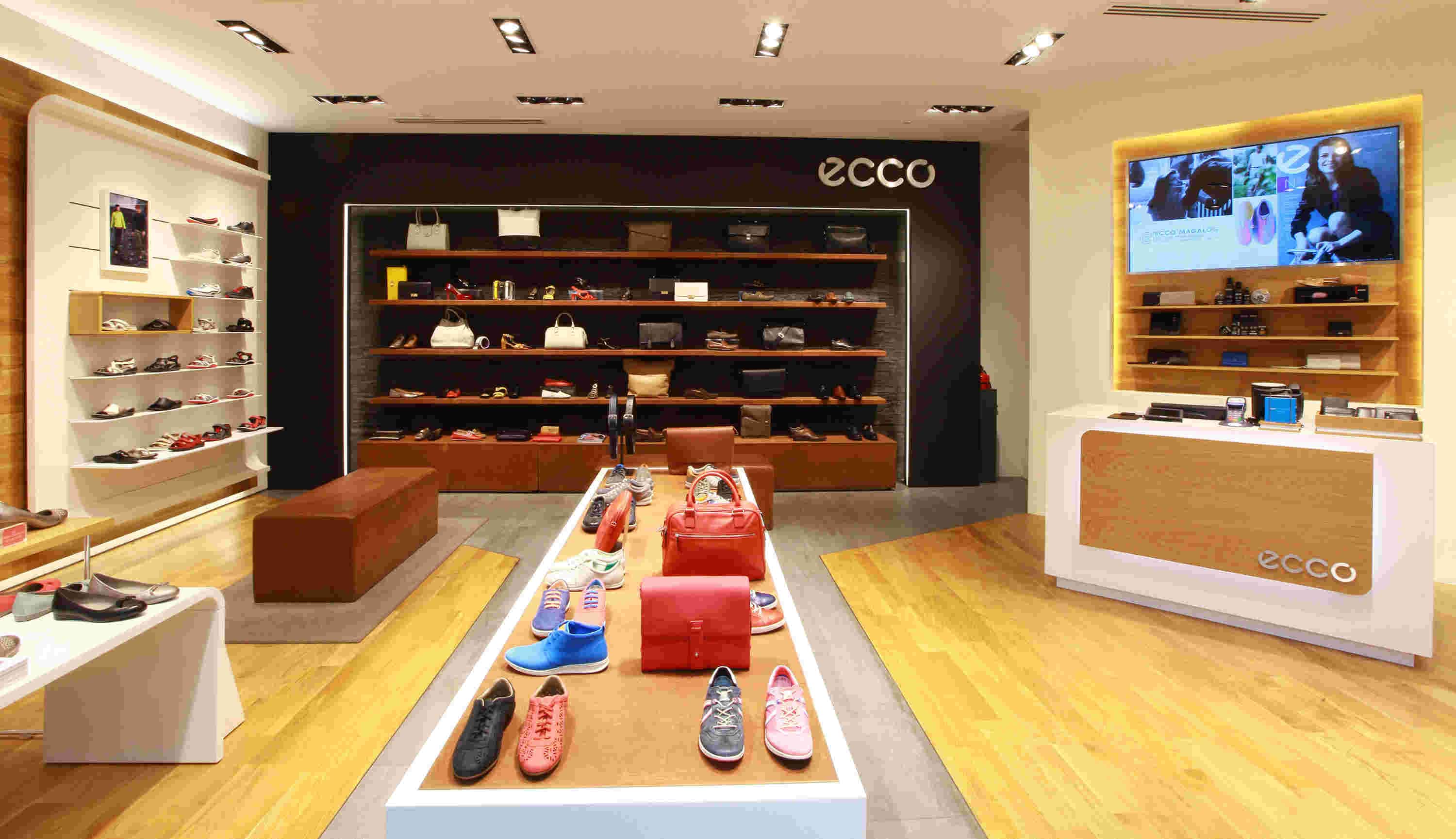 ecco shoes outlet locations