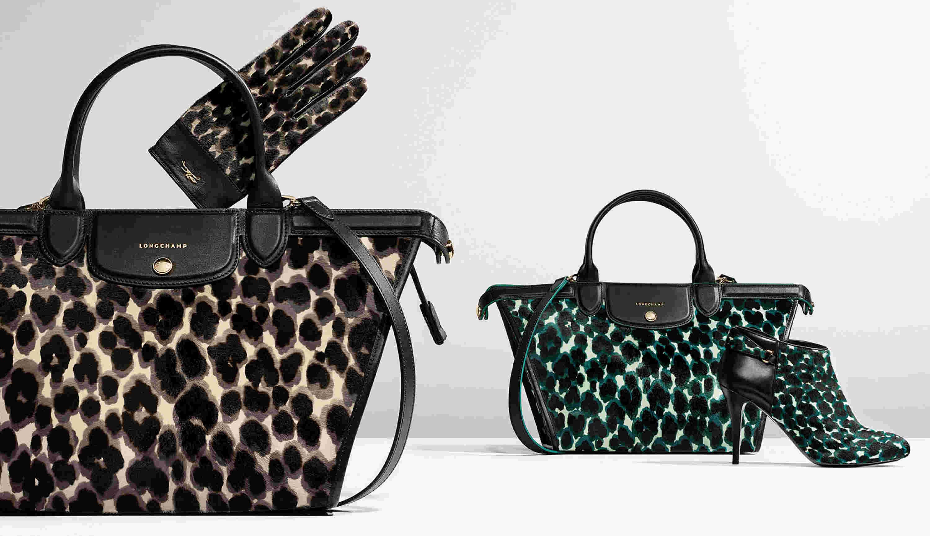 LONGCHAMP Women's Bags in The Shoppes at Marina Bay Sands