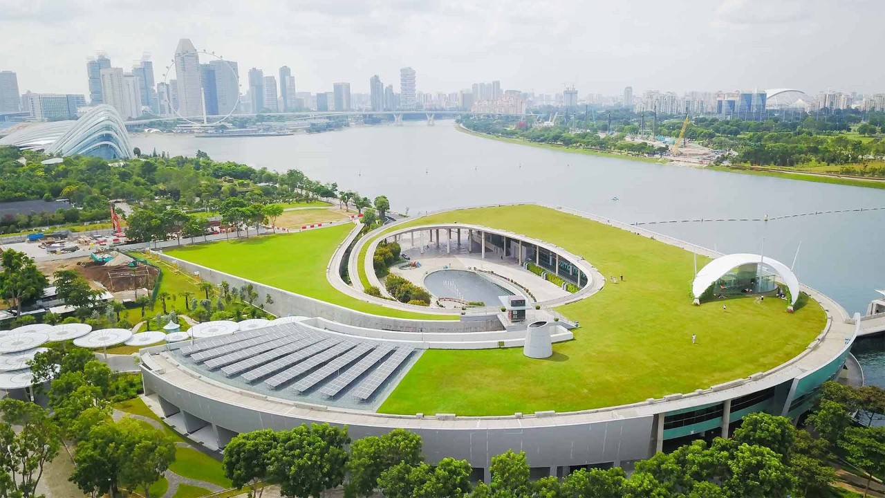 Marina Barrage, outdoor space for recreational activities in Singapore