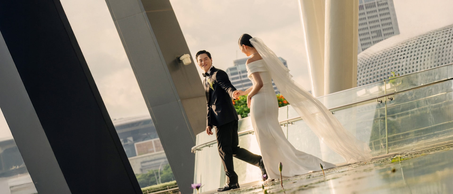 Wedding Photograph at Marina Bay Sands Attractions