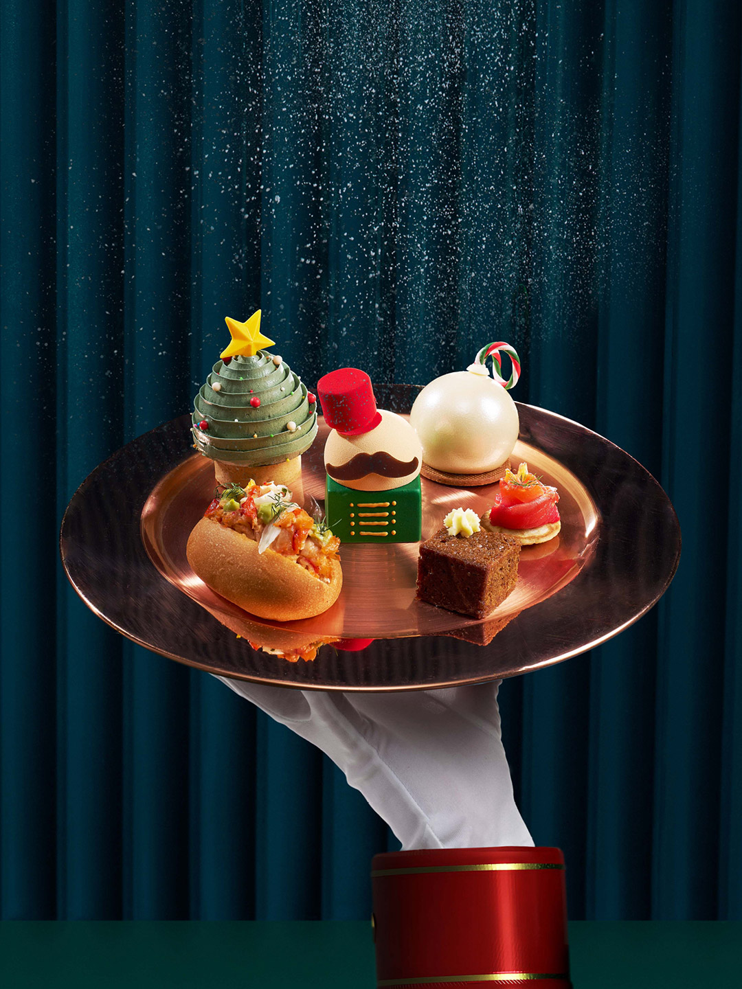 WELCOME TO A HOLIDAY FEAST