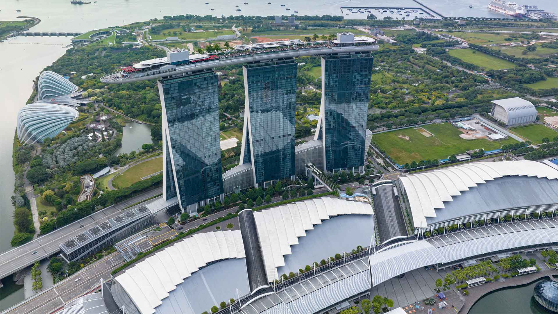 Overview of the property of Marina Bay Sands, Singapore