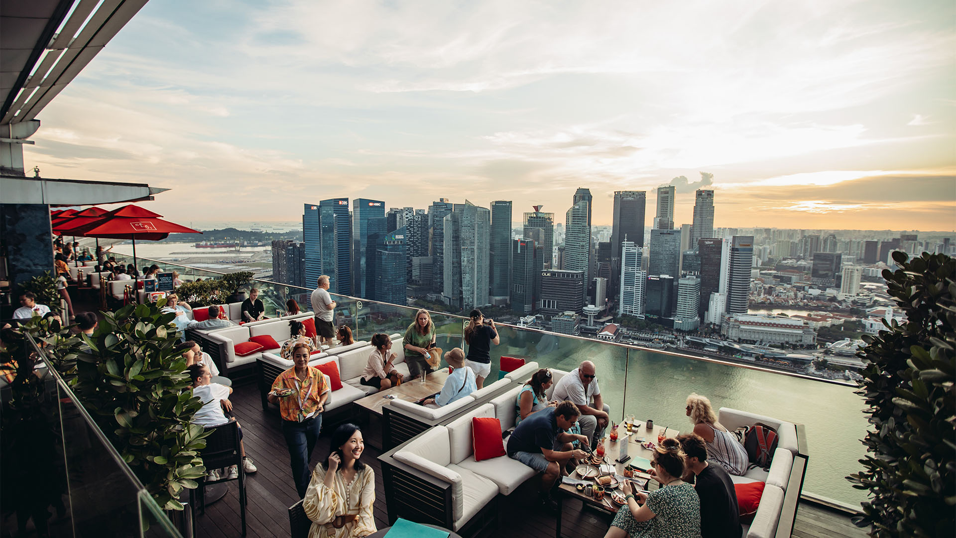 C LA VI Club Lounge & Rooftop Bar | Rooftop Lounge & Bar in Singapore | Marina Bay Sands C LA VI Club Lounge & Rooftop Bar | Rooftop Lounge & Bar in Singapore | Marina Bay Sands