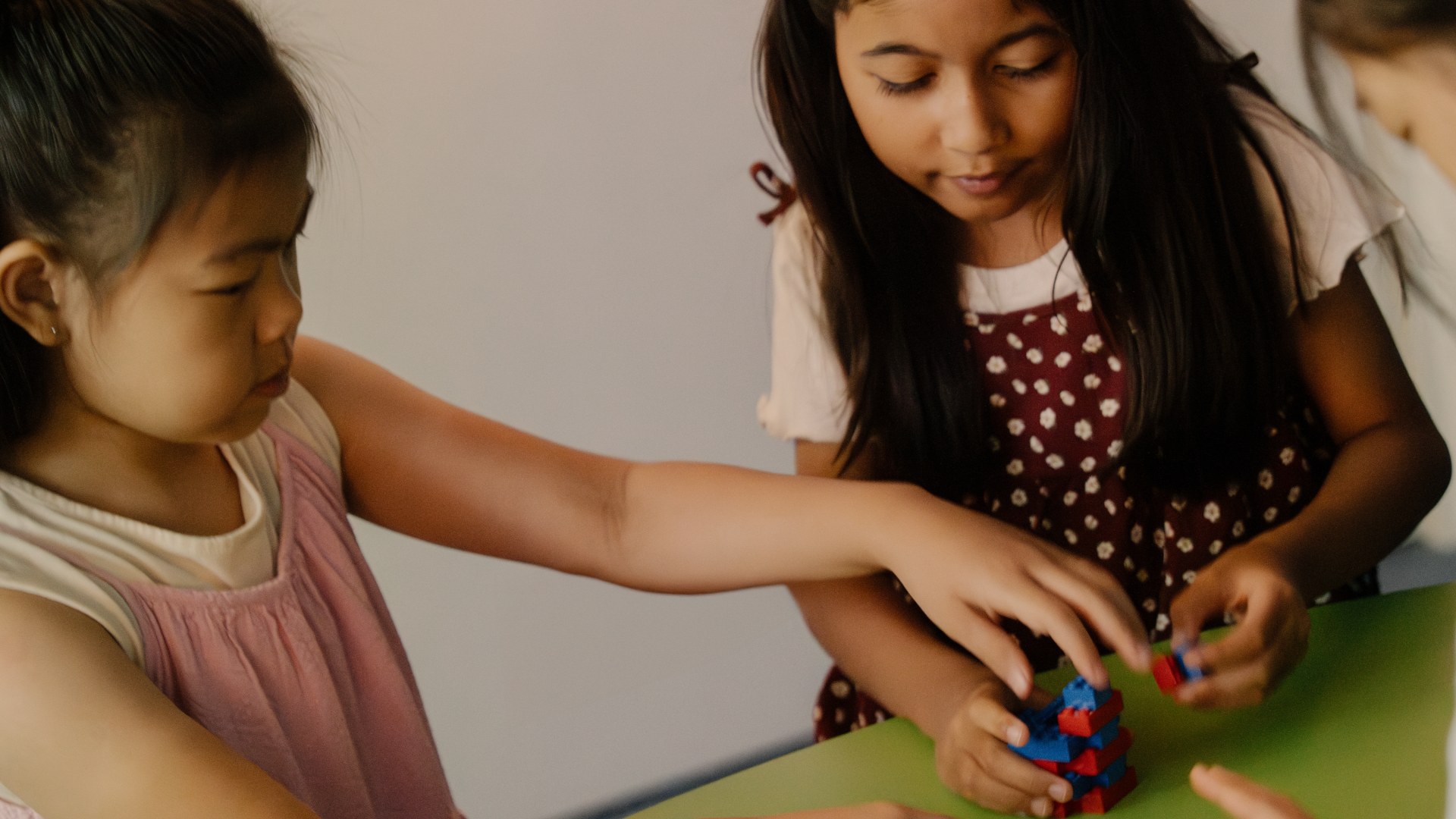 Scientific Sparks: Let’s Learn Particle Physics with LEGO