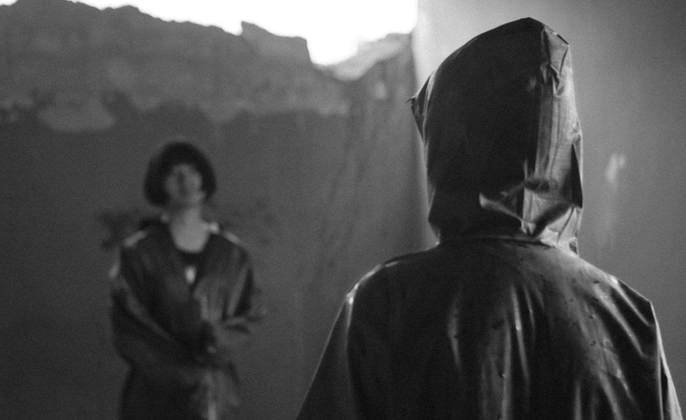 Man in the Well (2016)