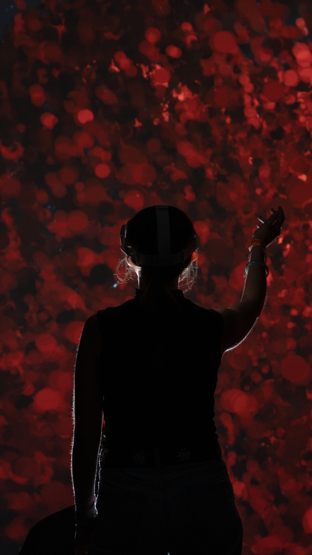 Evolver: An Immersive Journey of Life and Breath
