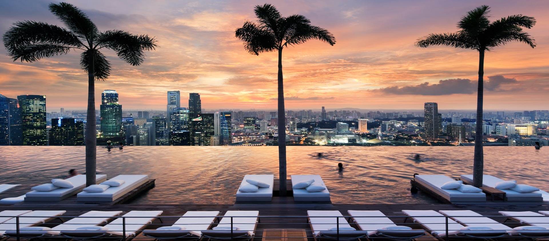 Infinity Pool | Things To See & Do in Singapore | Marina Bay Sands