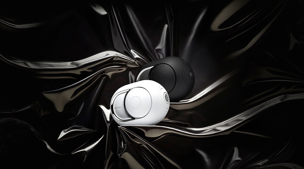 Devialet speakers in black and white for a Father's Day gift