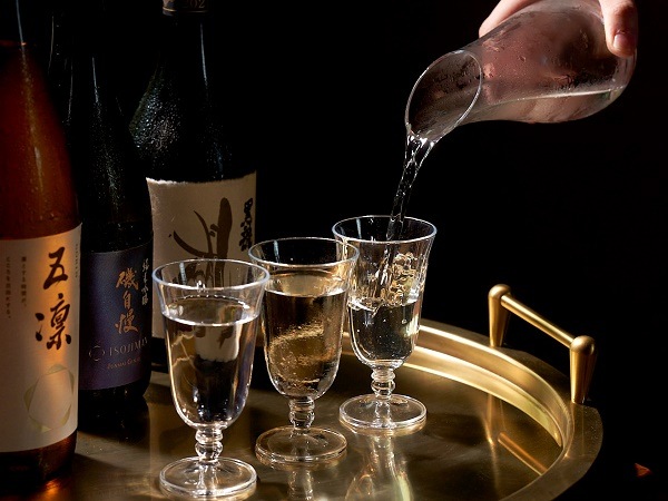 Late Night Tipples - WAKUDA