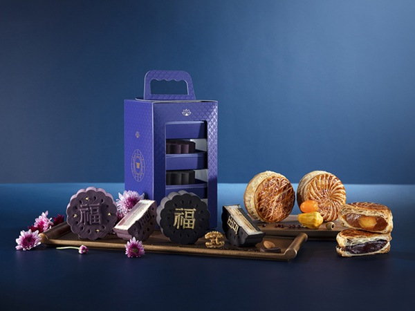 Mid-Autumn Mooncakes