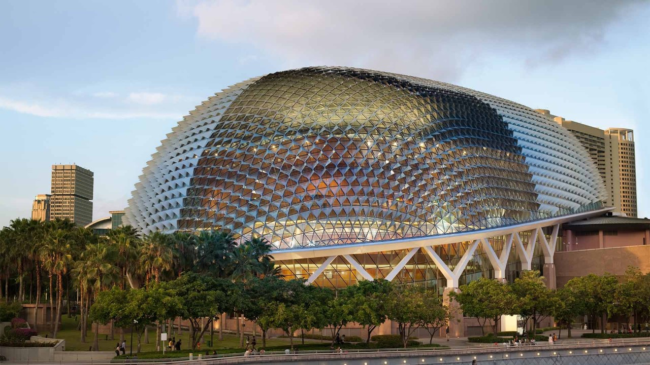 Esplanade, a durian like architecture to view during your run at the Marina Bay running route
