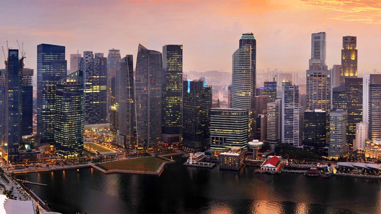 Skyscrappers at Marina Bay Financial Centre, with outdoor activities opportunities in Singapore