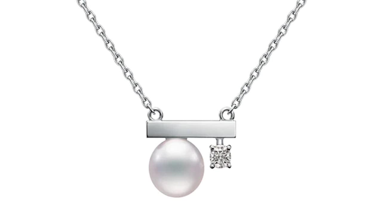 Silver necklace with pearl and diamond details from Tasaki, a Japanese luxury jewellery brand in Singapore