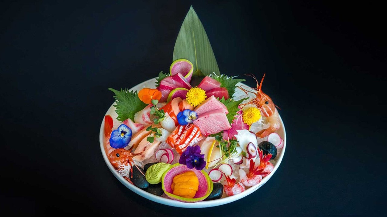 Seafood and sashimi from Sen of Japan, an Asian restaurant serving Japanese cuisine in Singapore