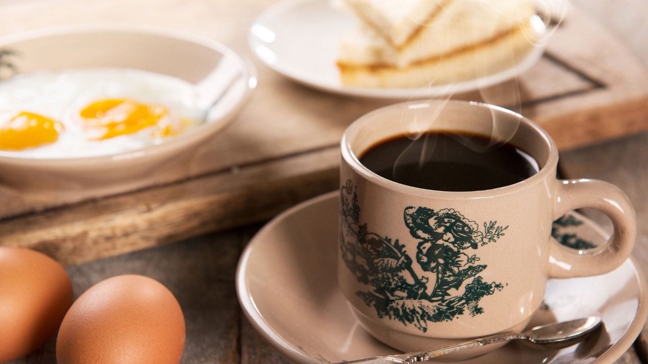 Soft-boiled egg and kaya toast paired with traditional Singapore kopi at Rasapura Masters, Marina Bay Sands