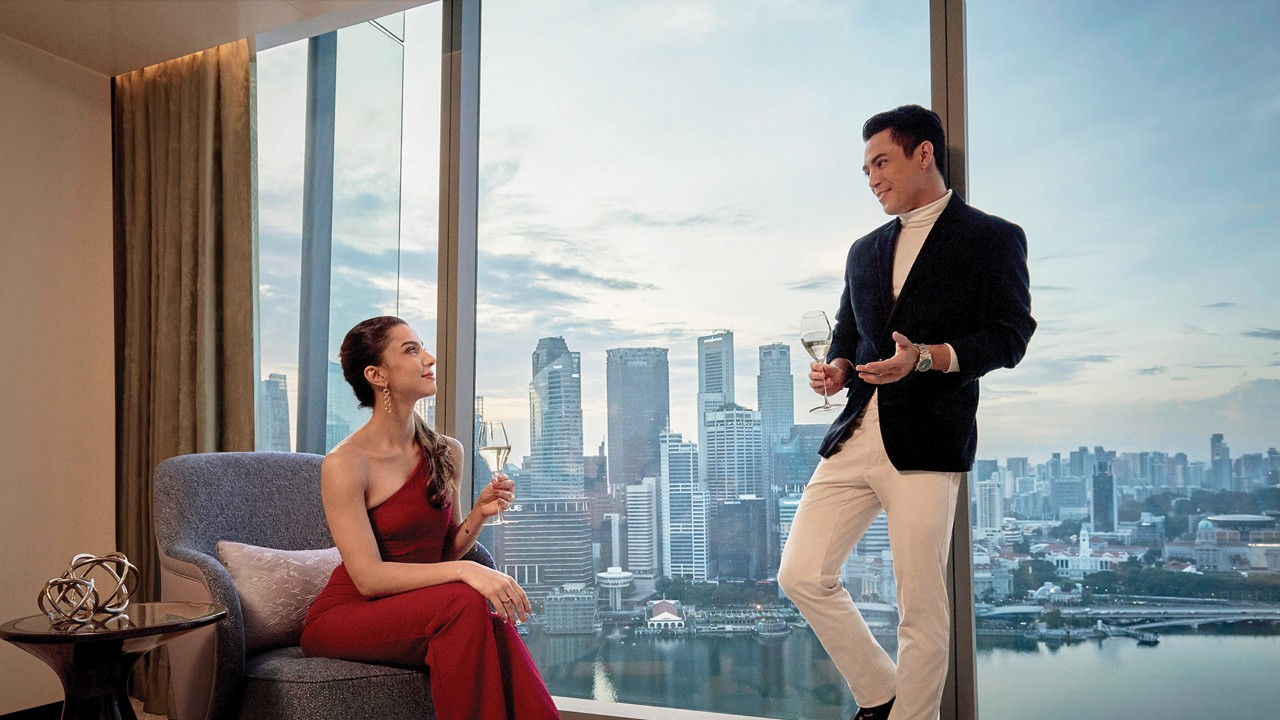 Luxury suite with view of Singapore