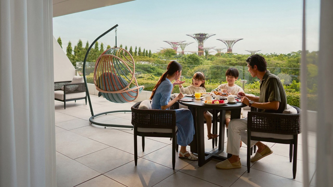 Family dining together