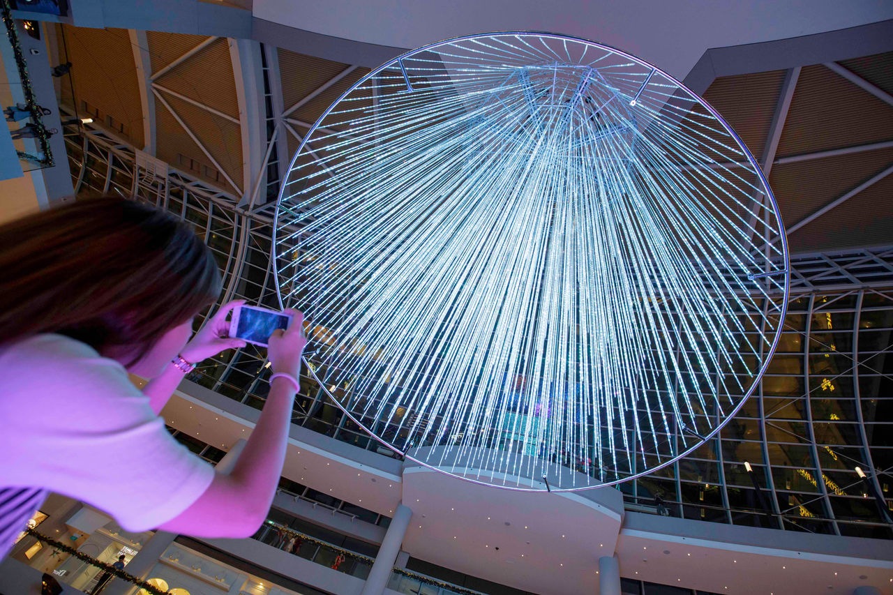 Digital Light Canvas (credits to teamLab).jpg