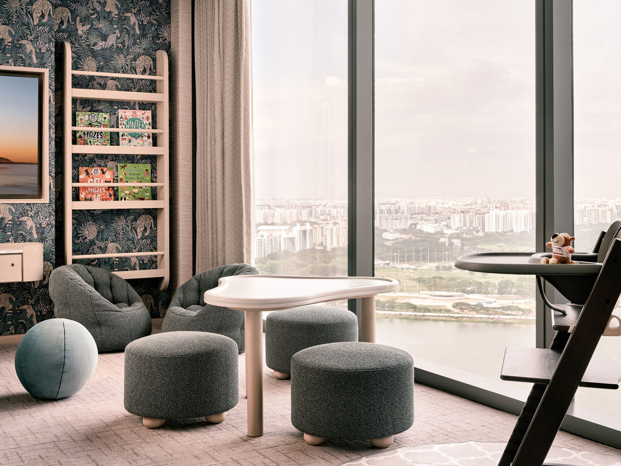 Paiza Family Suite-8.jpg