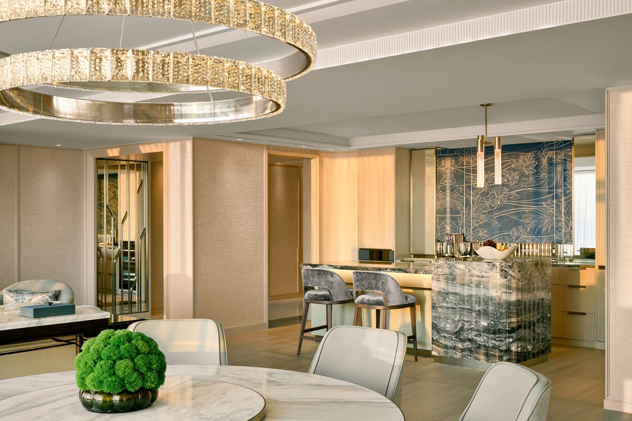 Paiza Signature Suite - City View-10.JPG