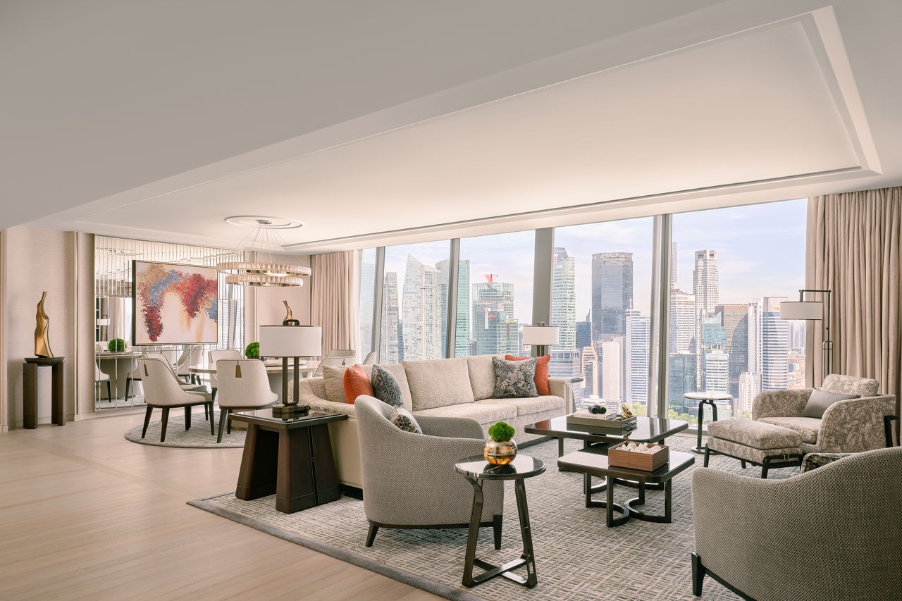 Paiza Signature Suite - City View-2.JPG