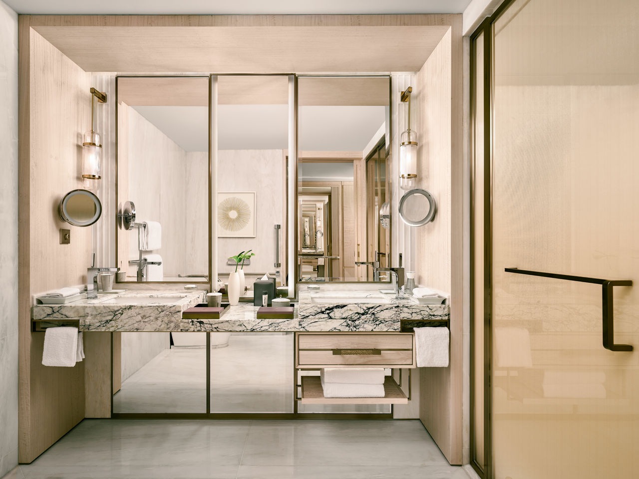 Sands Deluxe Room-1.JPG