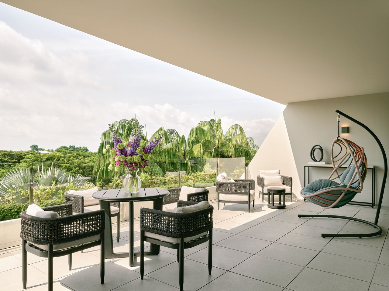 Sands Family Suite-3.JPG