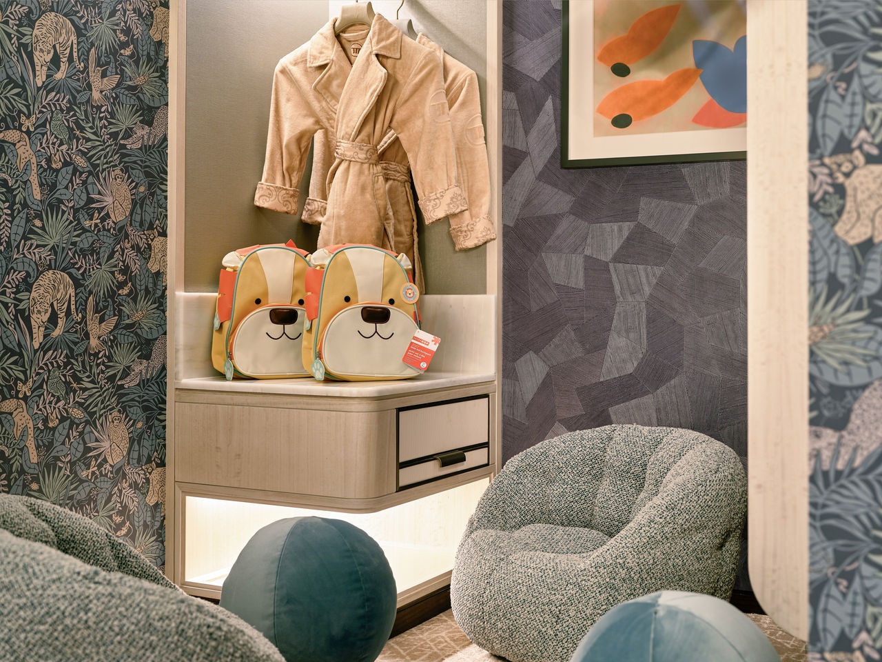 Sands Family Suite-9.JPG