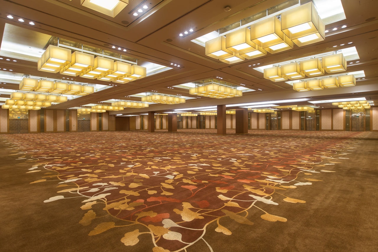 Roselle-Simpor Ballroom-1.jpg