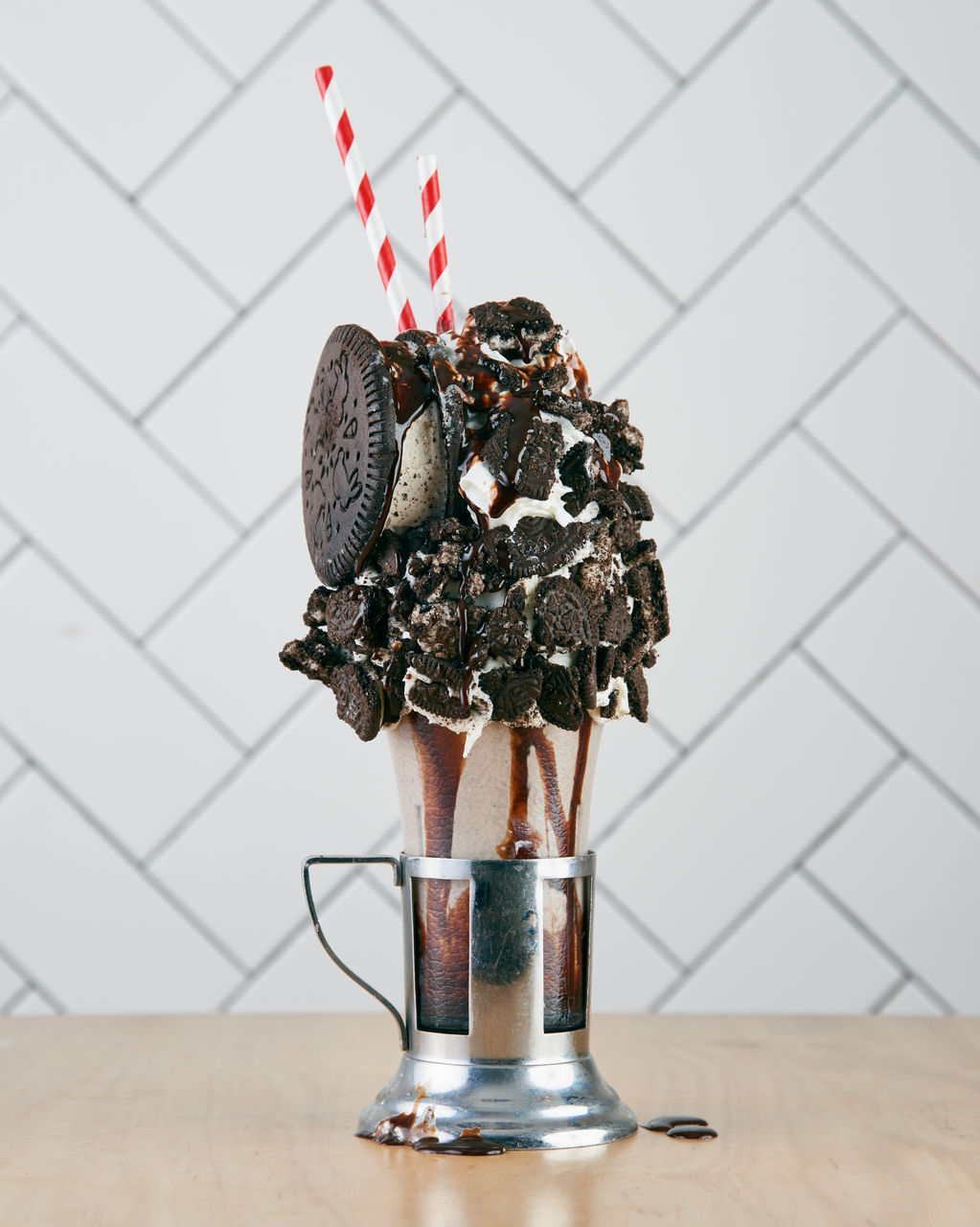 Black Tap_Cookies 'N' Cream Supreme_Credit Black Tap.jpg