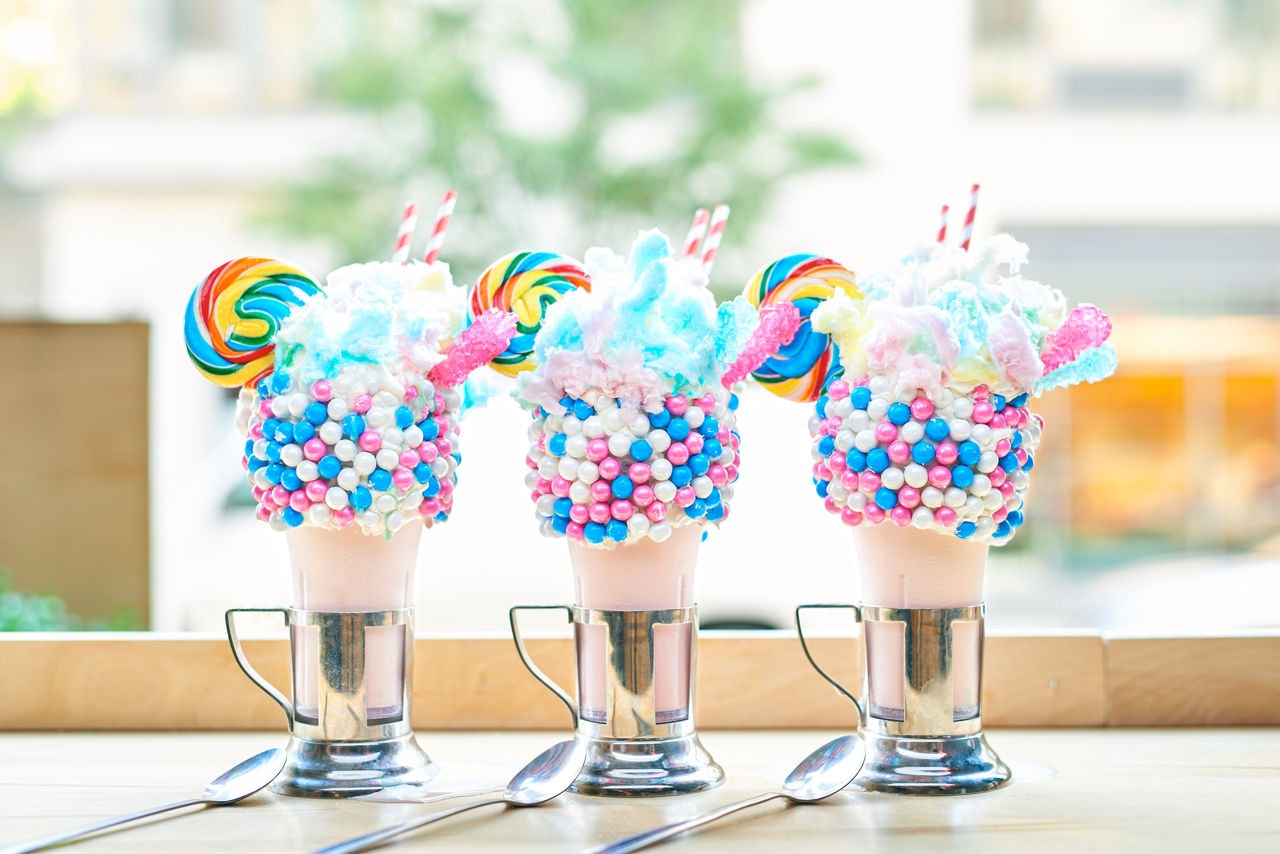 Black Tap_Cotton Candy2_Photo Credit Black Tap.jpg