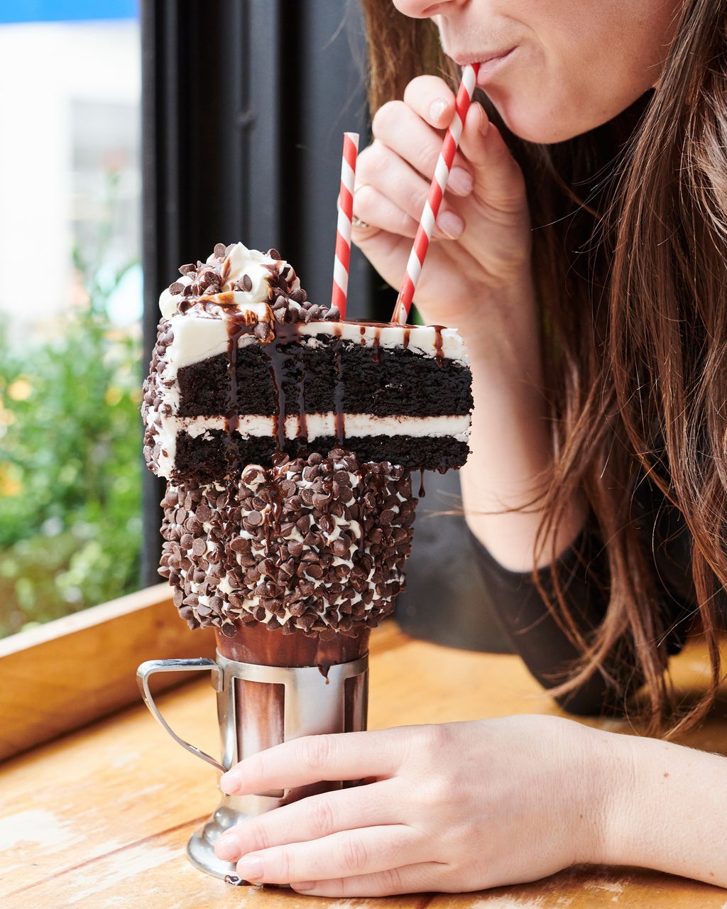 Black Tap_Vegan Black 'N White Cakeshake.jpg