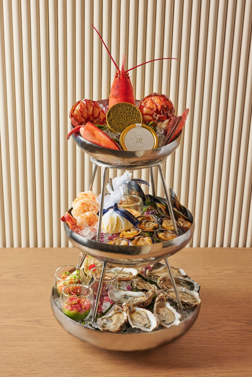 Maison Boulud_Plateau de fruits de mer.jpg
