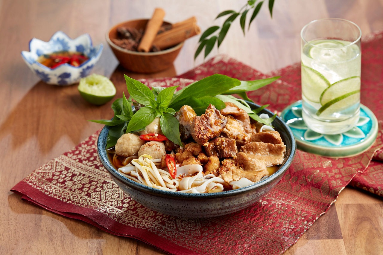 RISE_Thai Style Boat Noodles.jpg