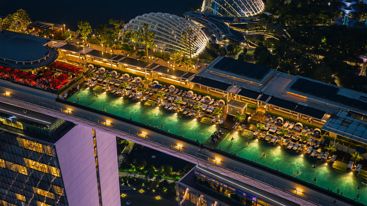 SkyPark Infinity Pool