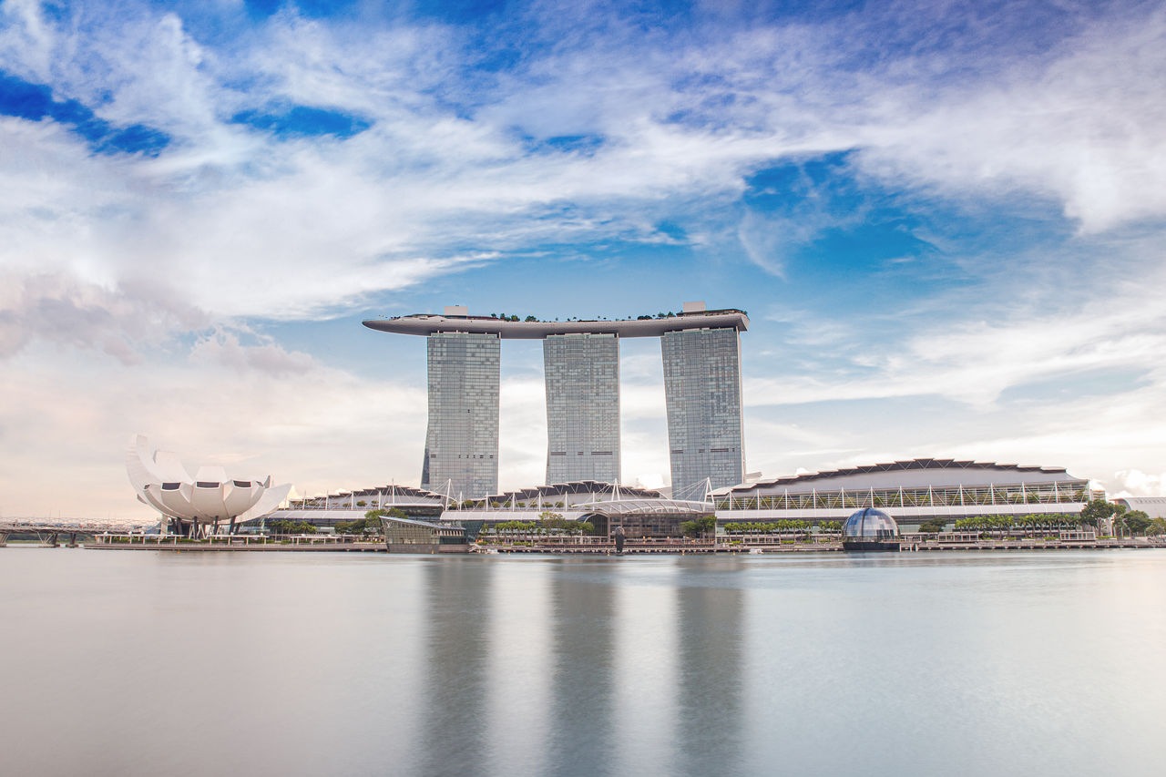 Marina Bay Sands Architecture-2.jpg