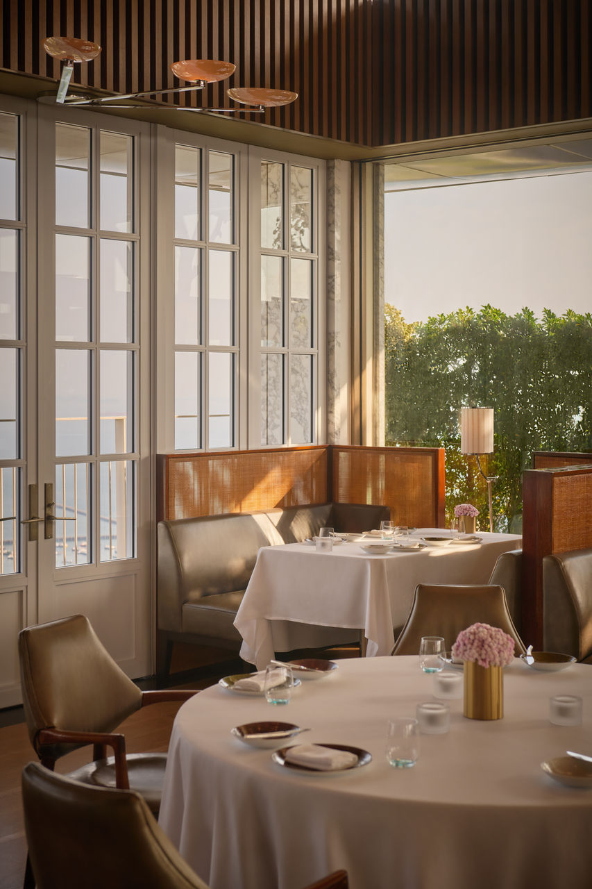 Spago Interior Dining Room-2.jpg